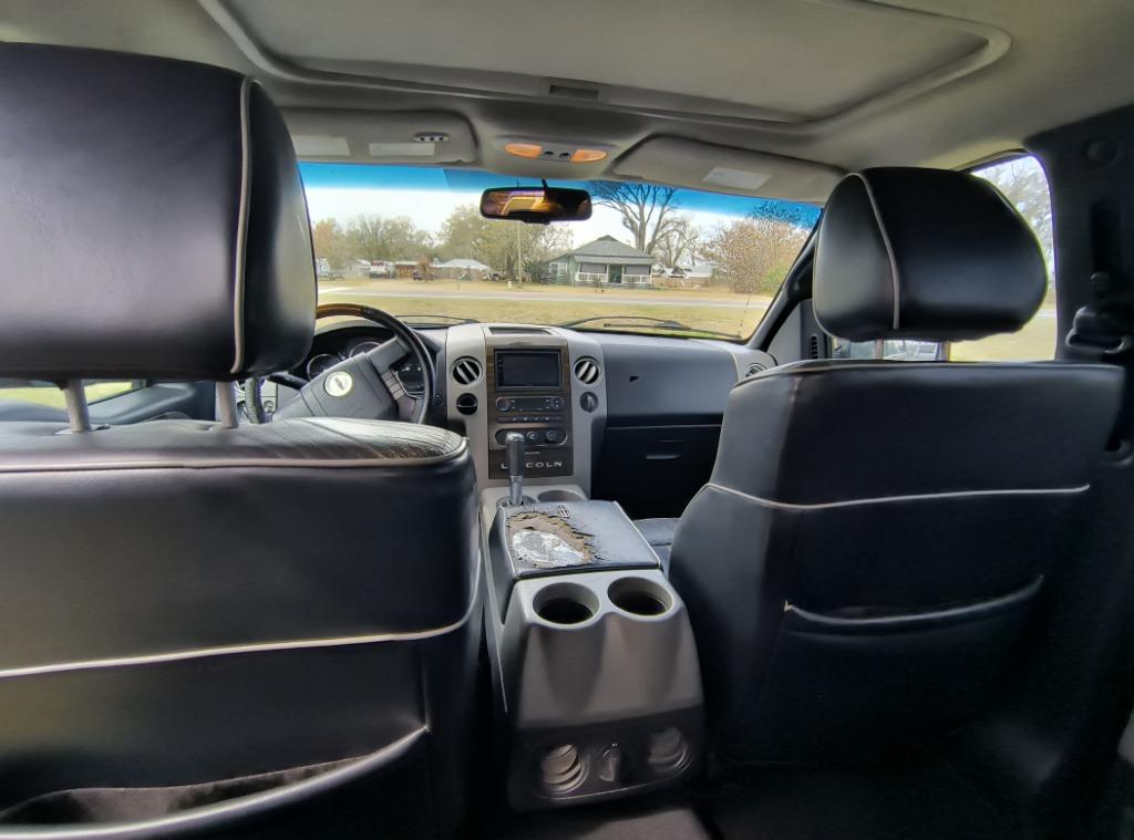 2007 Lincoln Mark LT Base - Photo 6