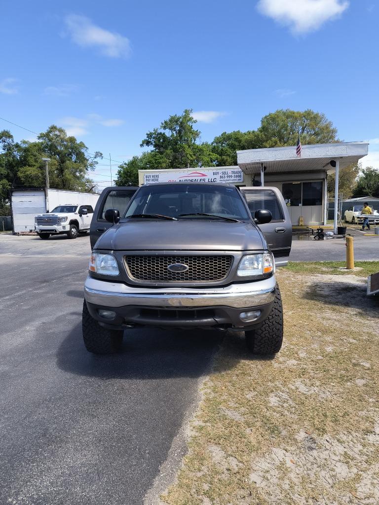 2003 Ford F-150 XLT