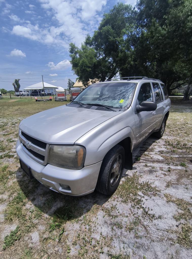 2008 Chevrolet Trailblazer's photo